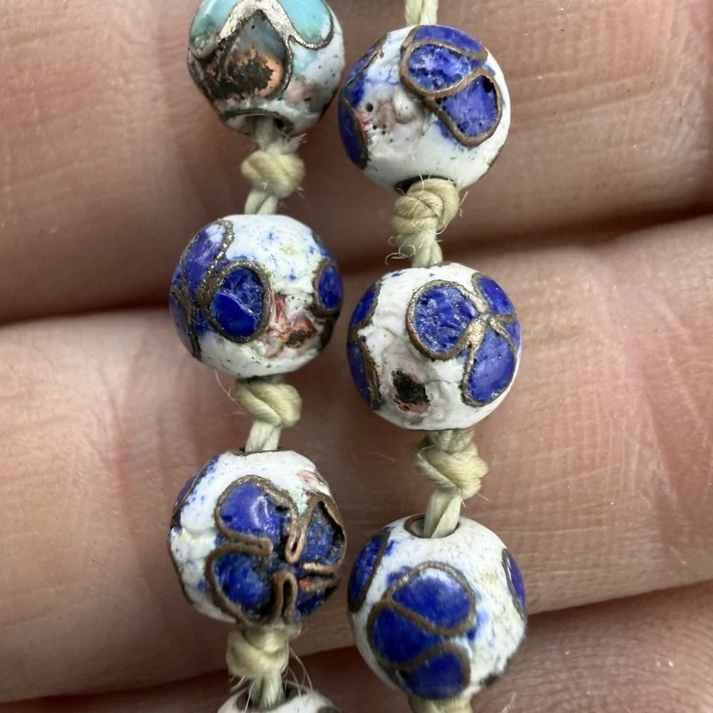 Vintage Necklace‎ Glass  Beaded Inlay Blue White  23